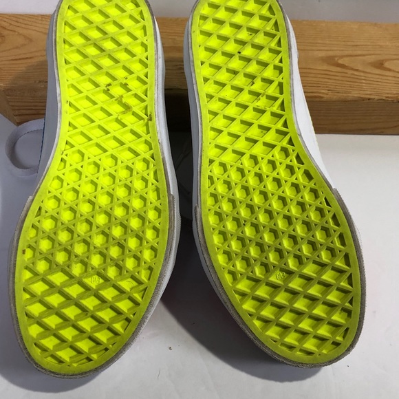 Vans Classic Colorful Skate Shoe Sneakers - Picture 6 of 8